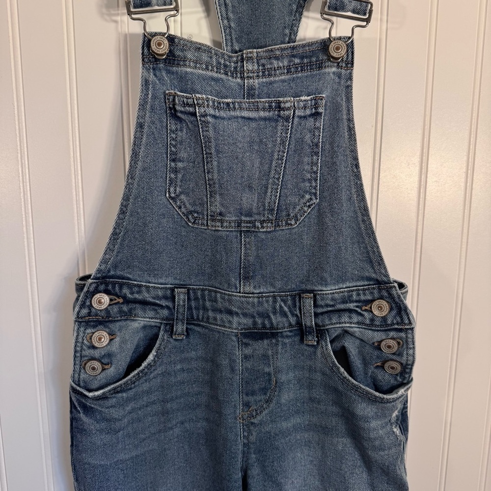 Happily Grey Overalls Medium Wash Denim Raw Hem Women’s Size 1/25 30” Inseam - Picture 3 of 13
